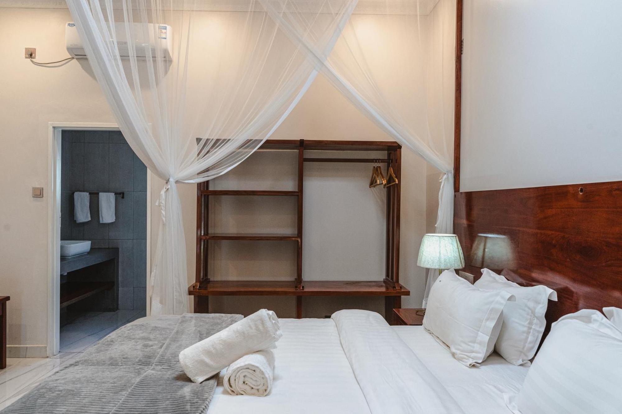 Jacaranda Lodge Виктория Фолс Екстериор снимка