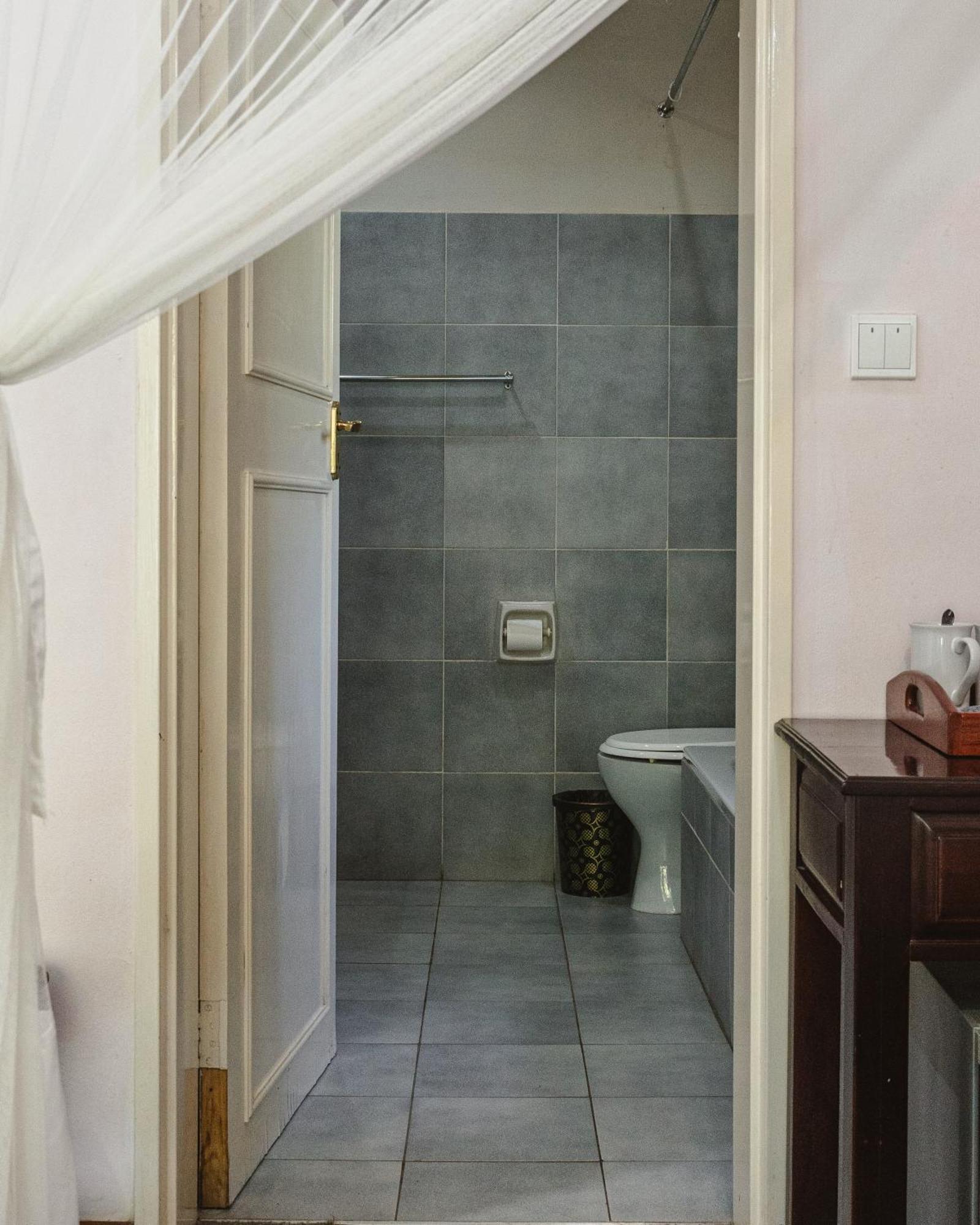 Jacaranda Lodge Виктория Фолс Екстериор снимка